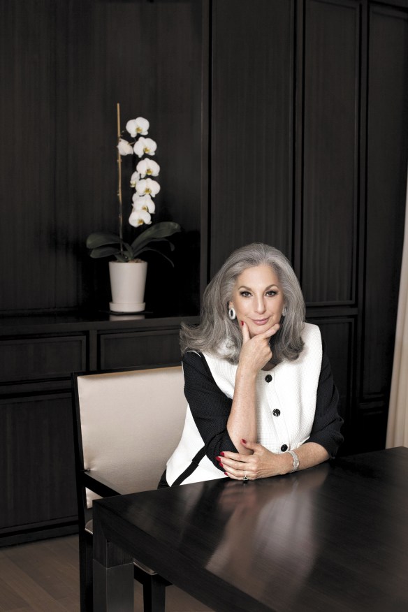 Essie_Visual_Esie_Weingarten