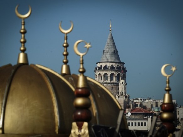 Istanbulgalatower763D5185453B712B0_h450_w598_m2_q90_ctrHgpLtb