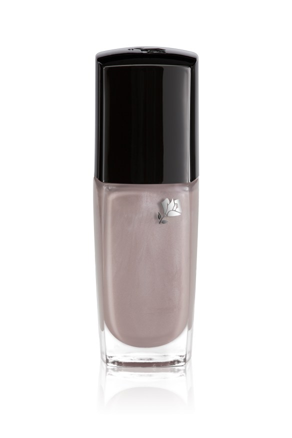 Lancome_Vernis_573_Pearl_Grey