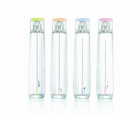 EAUX-PARFUMEES-BIENFAITRICES-PERFUMED-BENEFICIAL-WATERS-thumb-600x487-3340