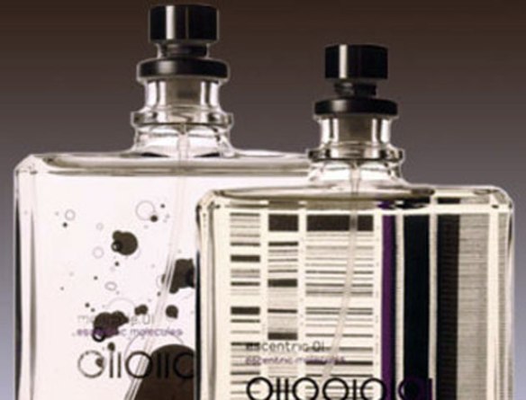 ESCENTRIC-MOLECULES_1