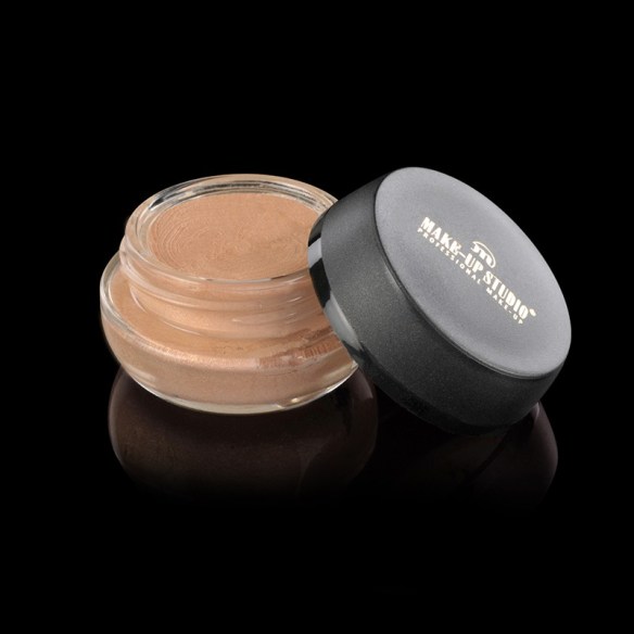 ph10904_2-highlighter-mousse-2