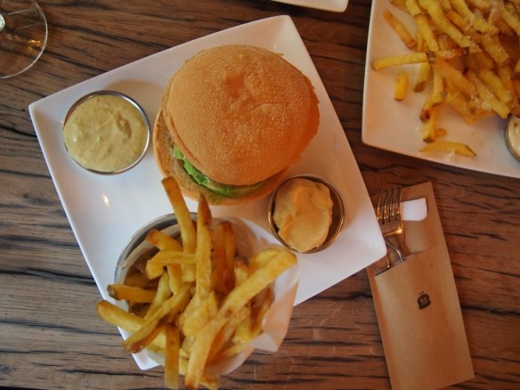 thrillgrillhamburgerrestaurantbaramsterdamnieuw-1024x768