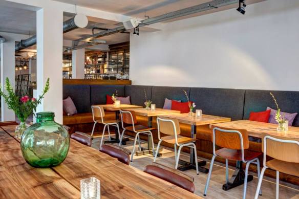 caferestaurantvenster33amsterdampijp