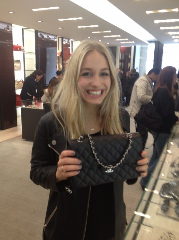 DEFC35AA-DAC8-45F3-93DF-82D6D554ADC8